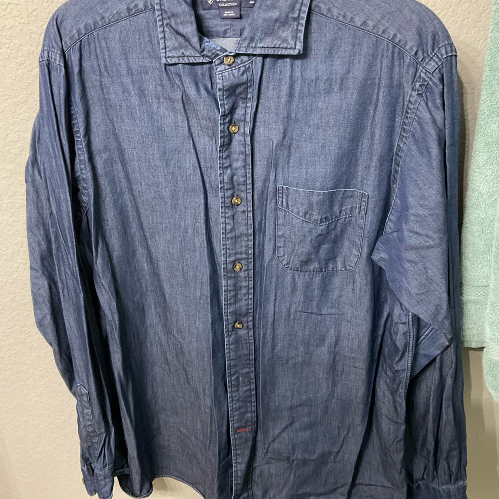 Cremieux Men's Blue Denim Shirt